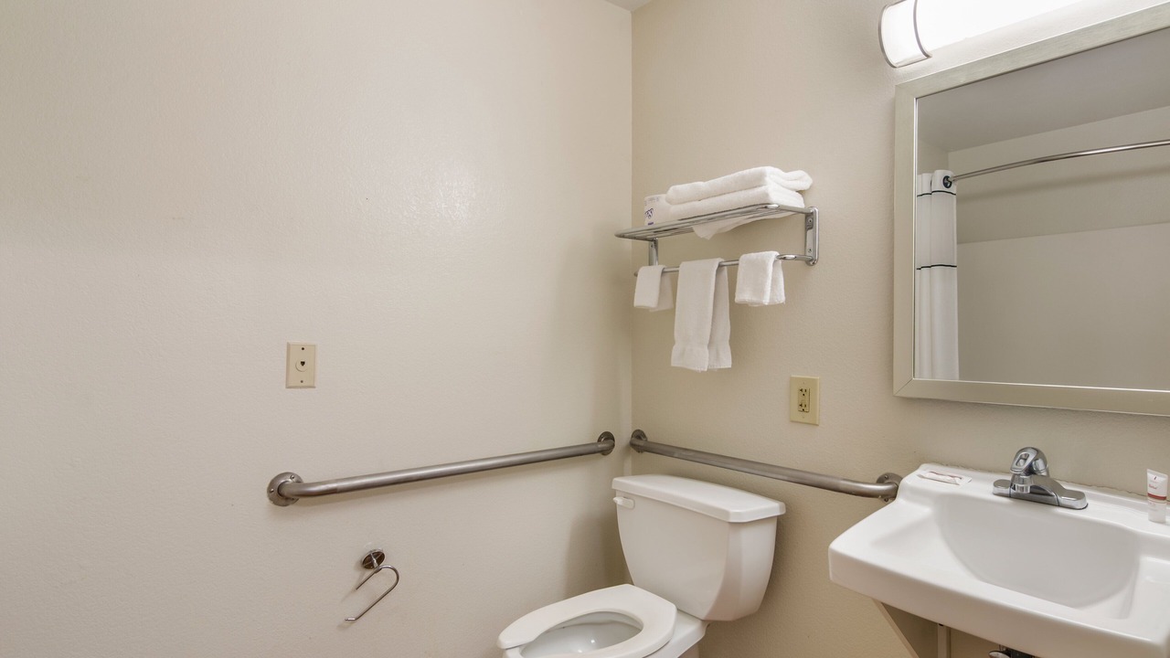 Photo of Bathroom in Aurora