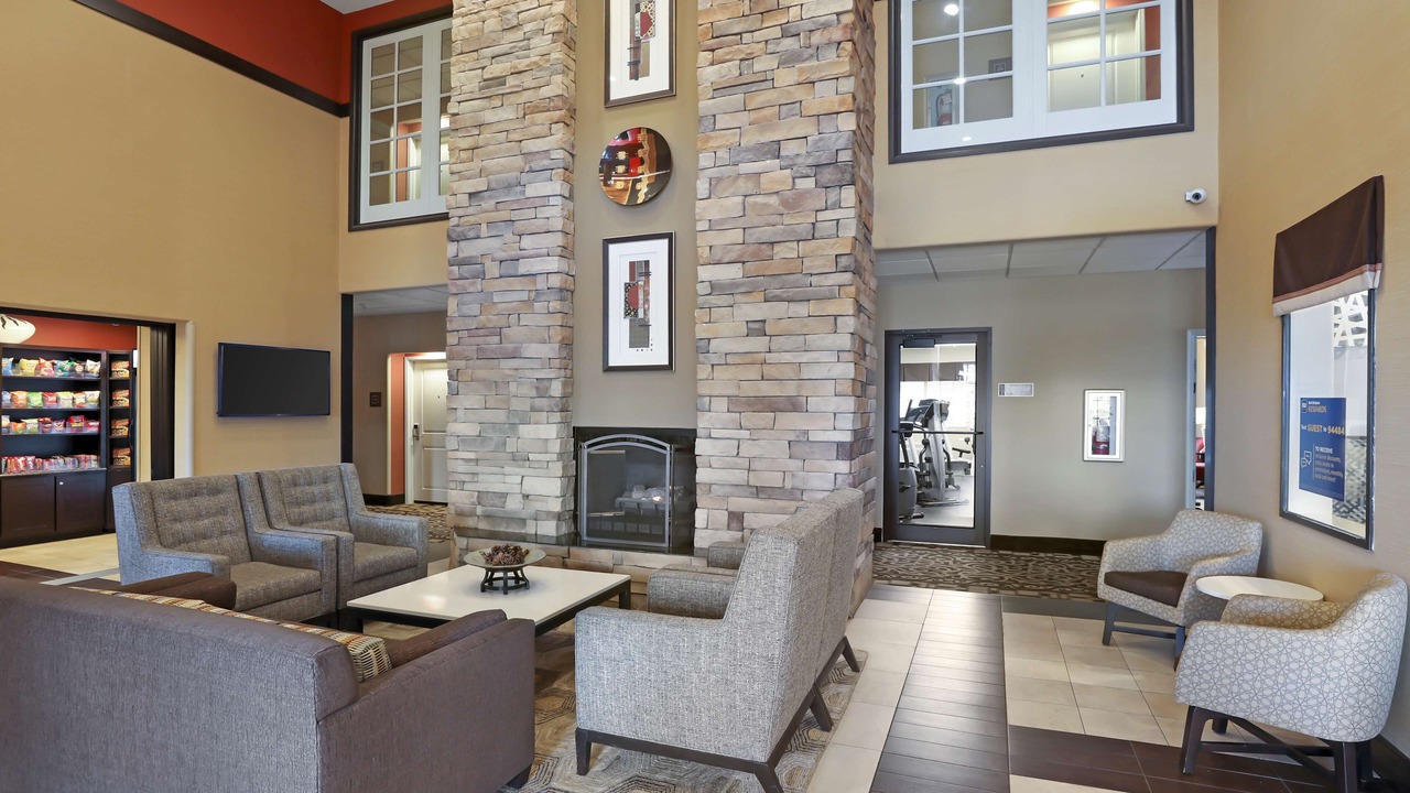 Photo of Livingroom in Castle Rock