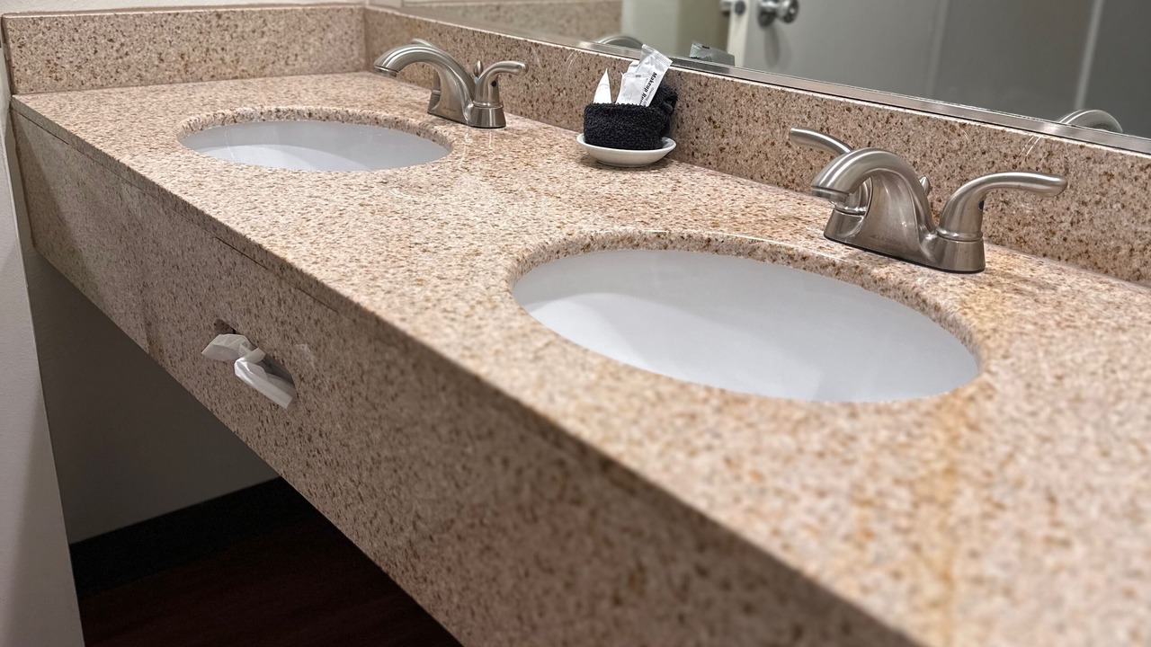 Photo of Bathroom in Manitou Springs Historic District