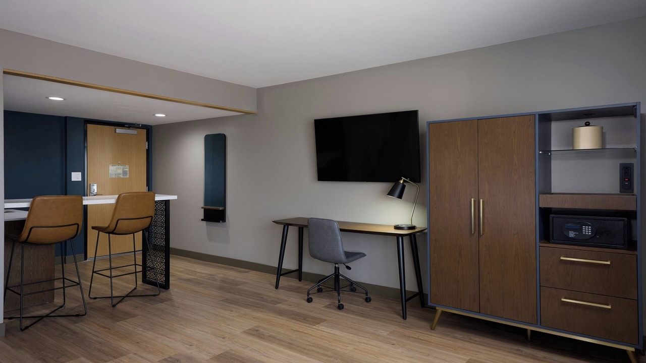 Photo of Bedroom in Englewood