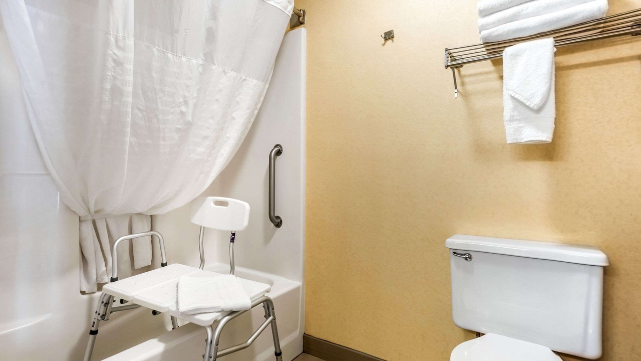 Photo of Bathroom in Pueblo
