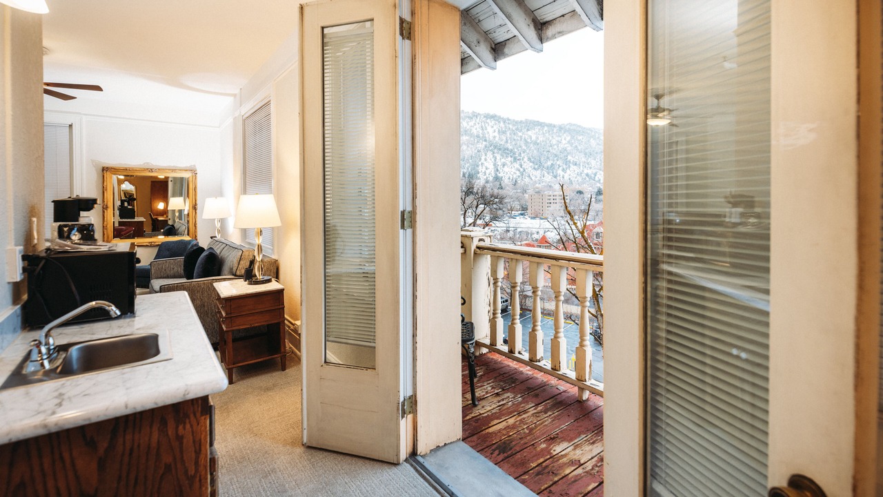 Photo of Patio Balcony in Glenwood Springs