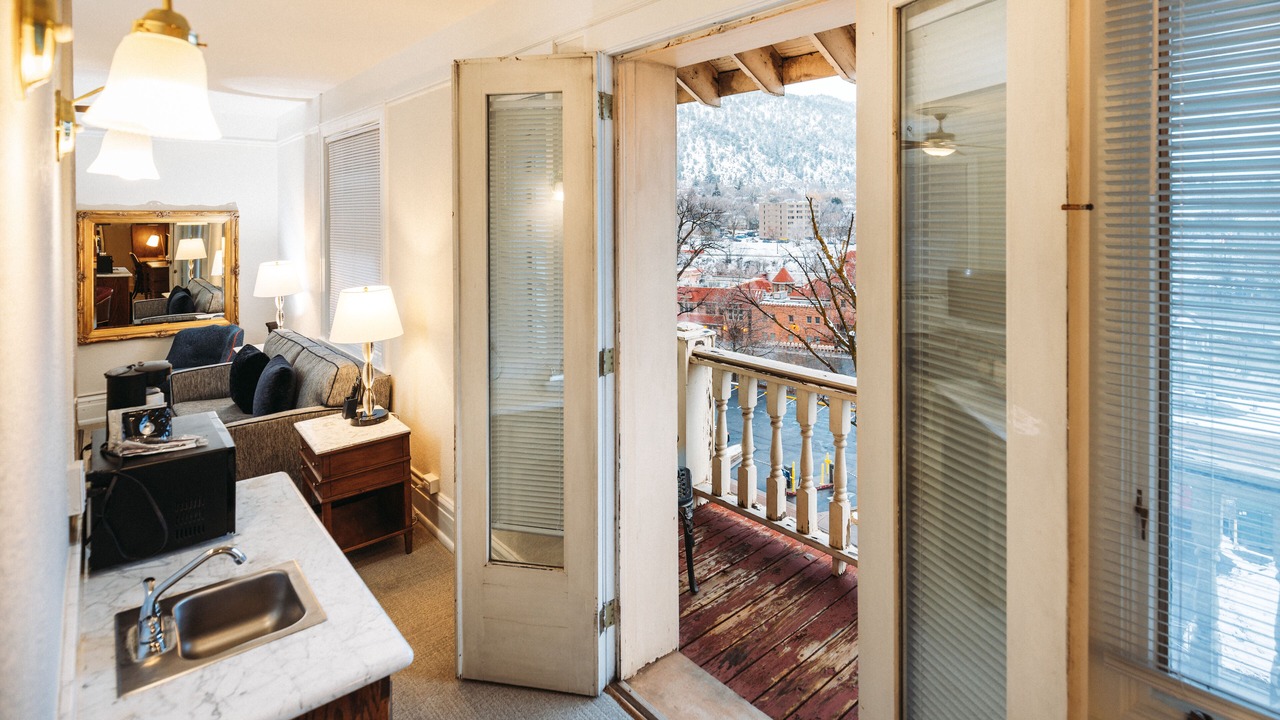 Photo of Patio Balcony in Glenwood Springs