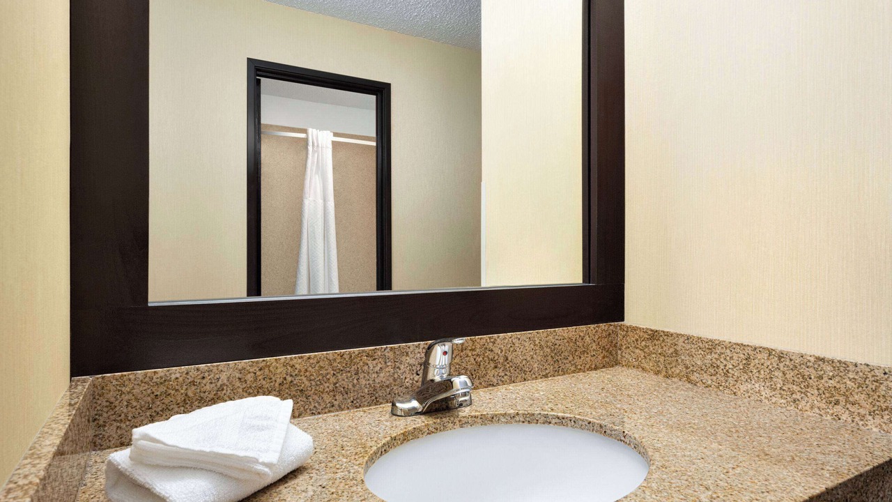 Photo of Bathroom in Carbondale