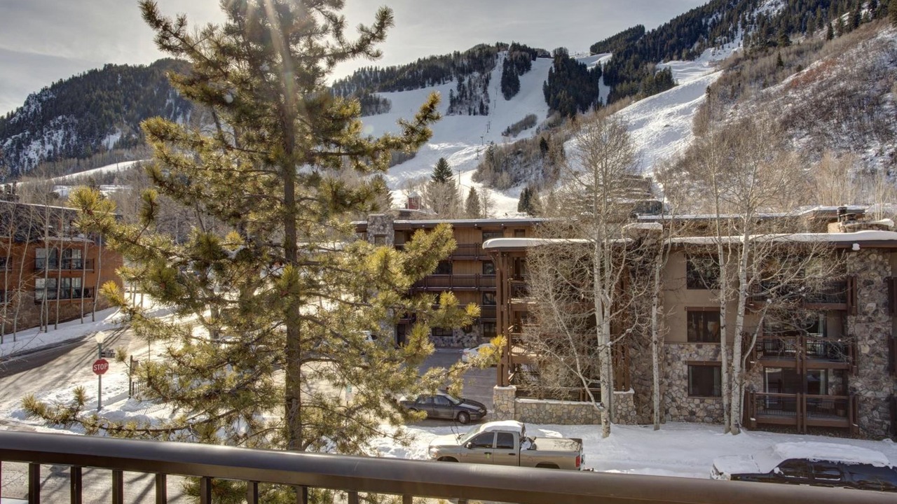 Photo of Patio Balcony in Aspen