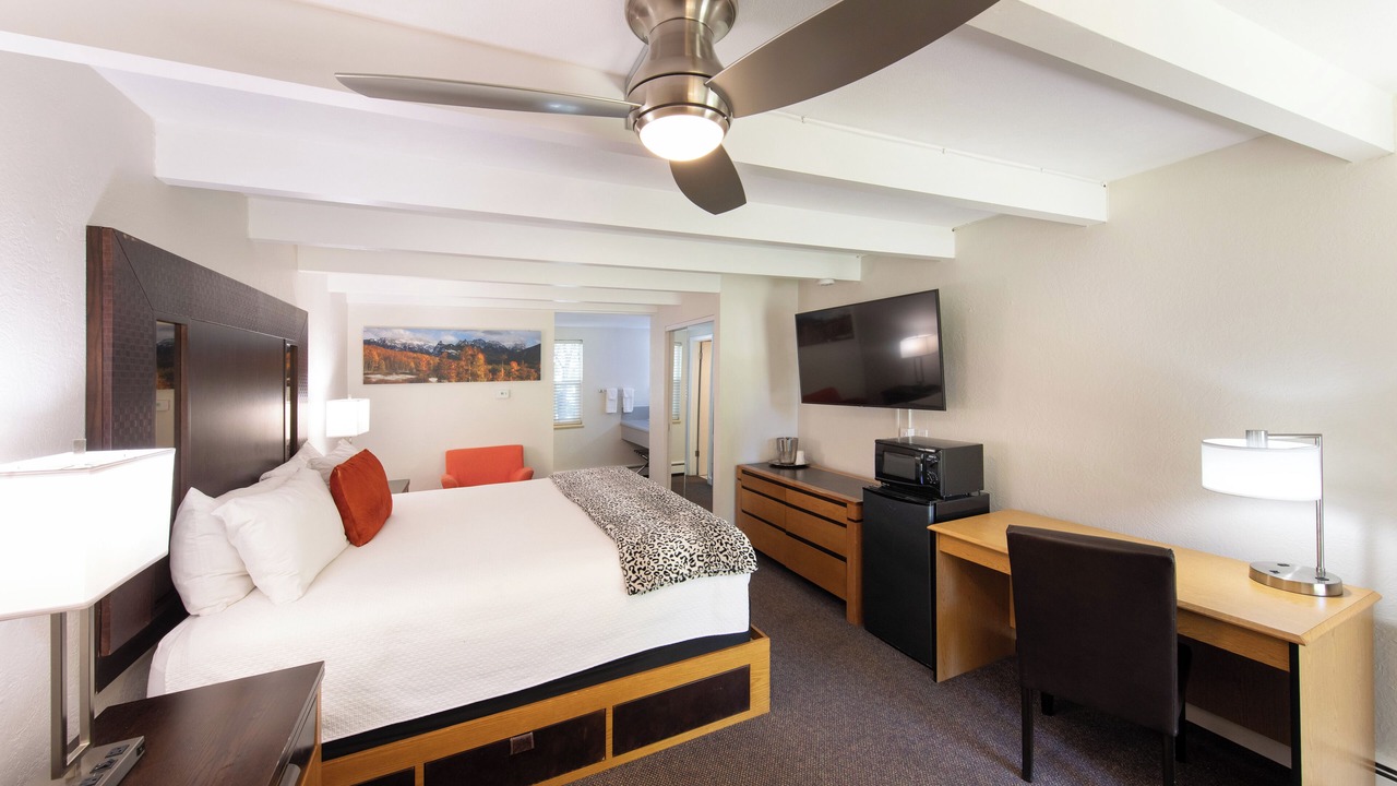 Photo of Bedroom in Basalt