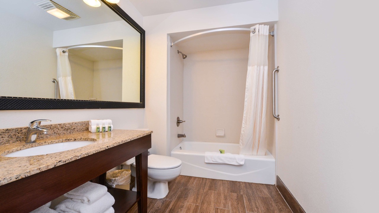 Photo of Bathroom in Sterling