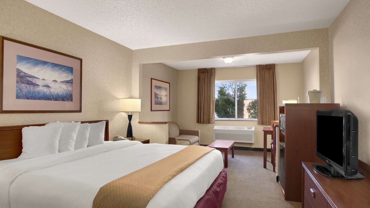 Photo of Bedroom in Golden