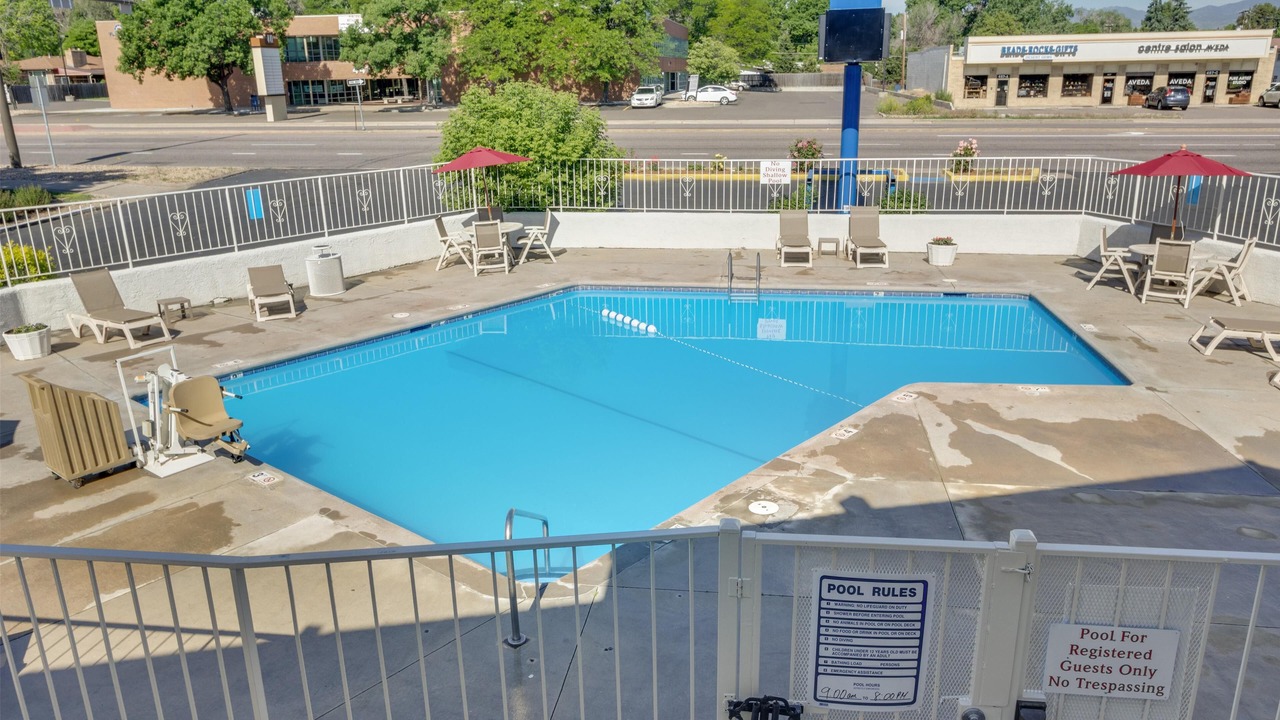 Photo of Outdoor in North Alameda