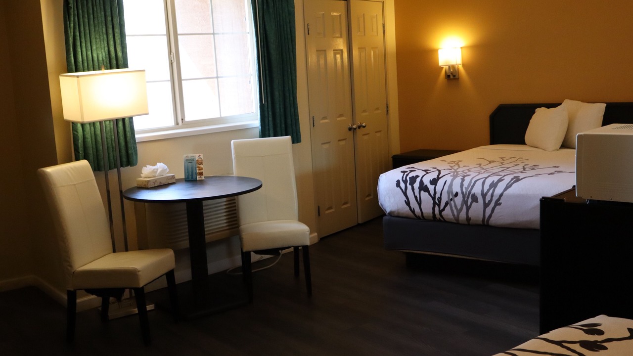 Photo of Bedroom in Montrose