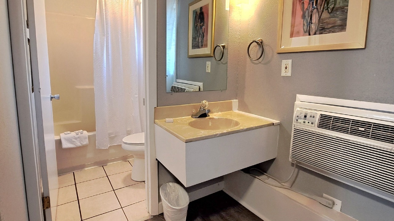 Photo of Bathroom in West Colorado Springs