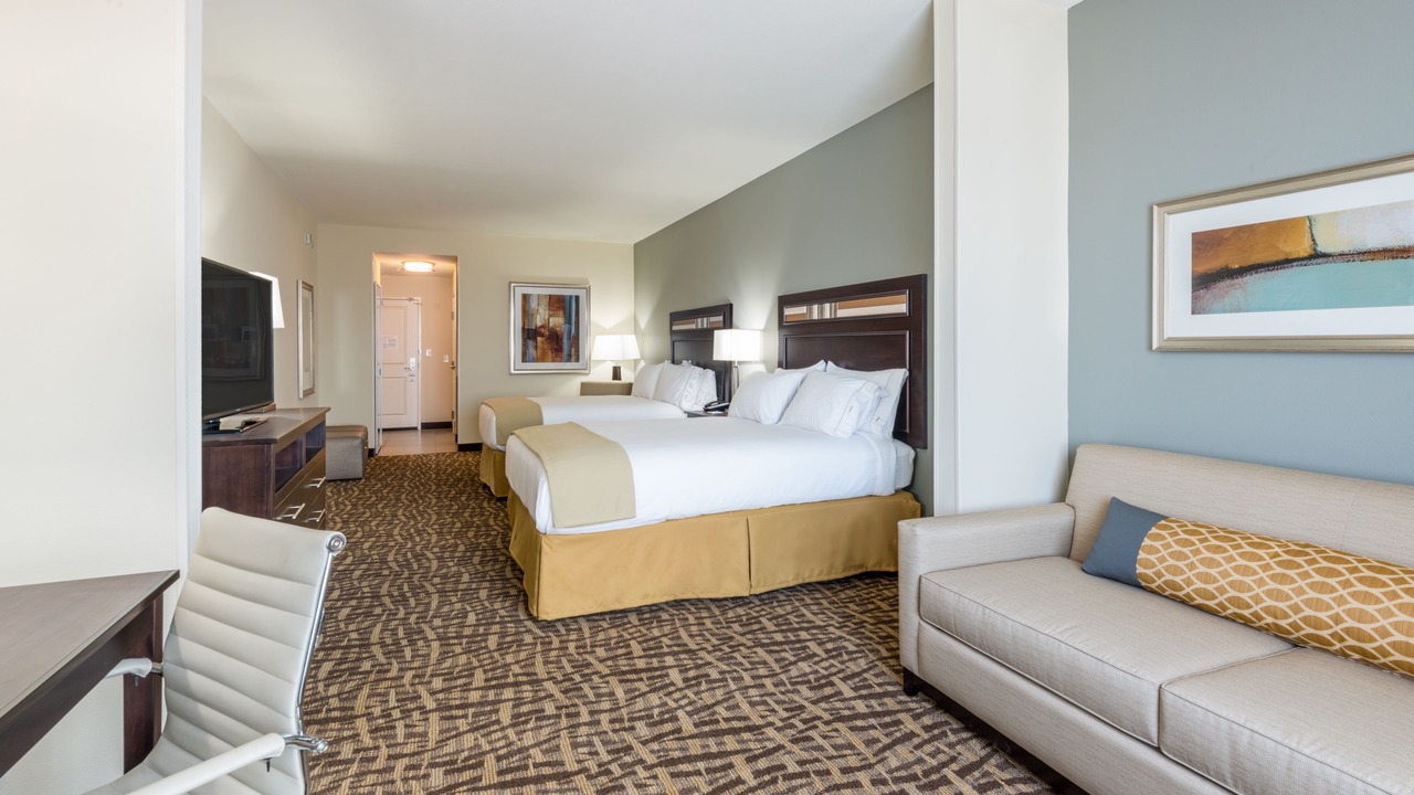 Photo of Bedroom in Castle Rock