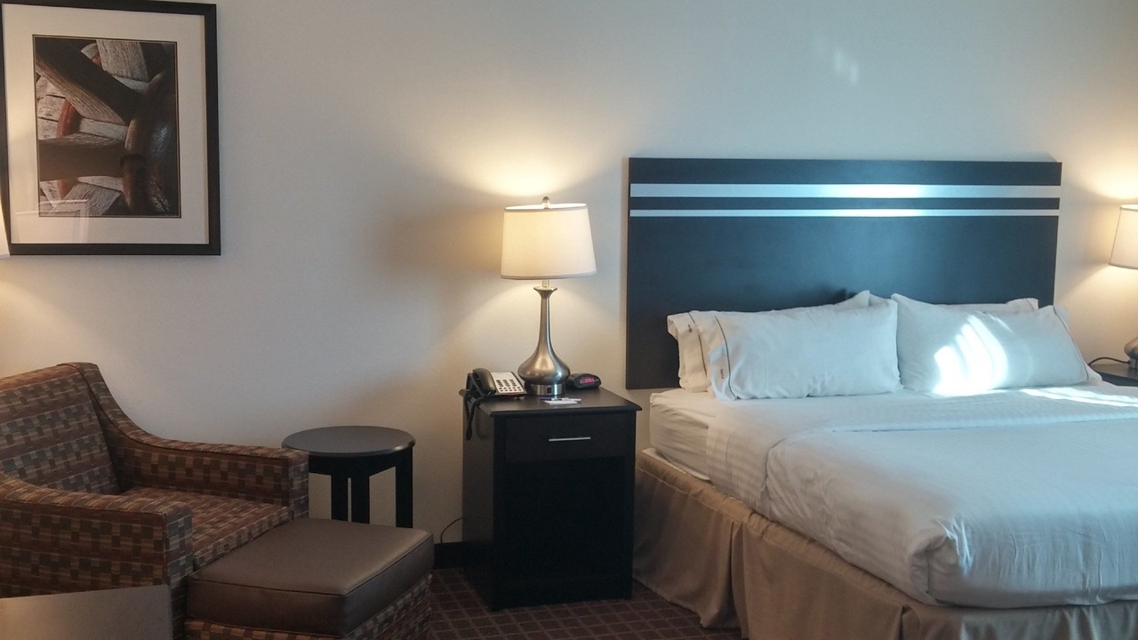 Photo of Bedroom in Golden