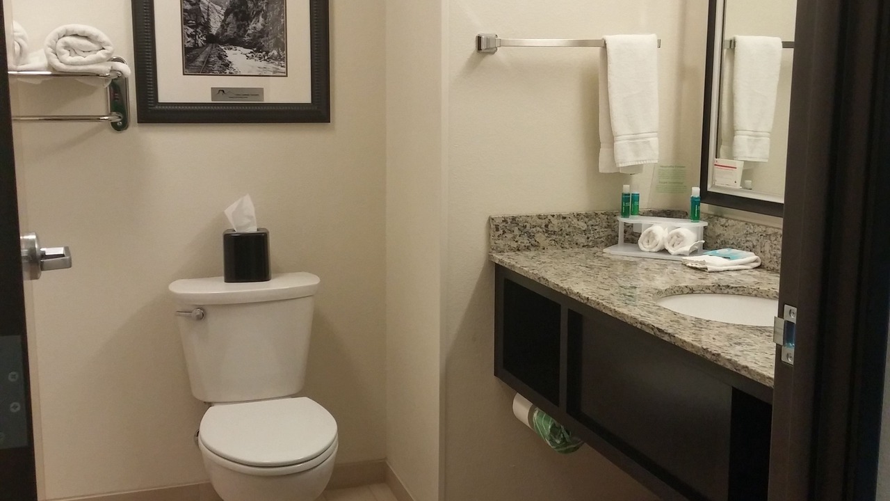 Photo of Bathroom in Golden