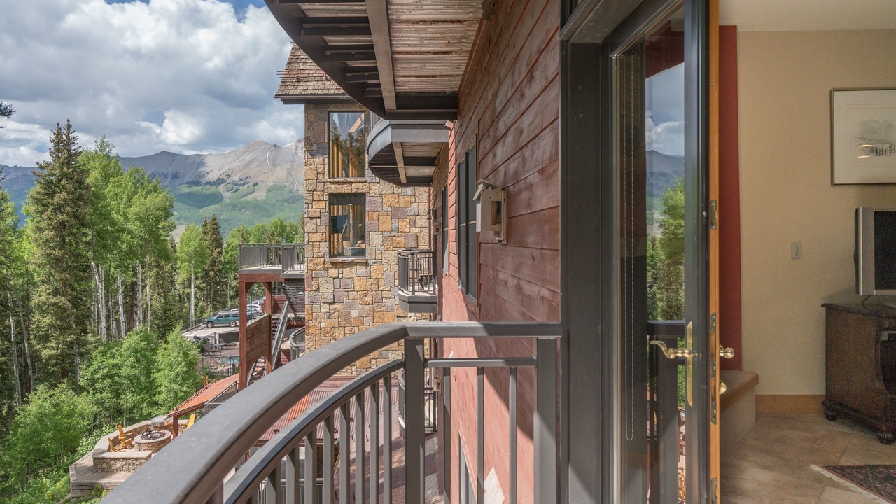 Photo of Outdoor in Mountain Village