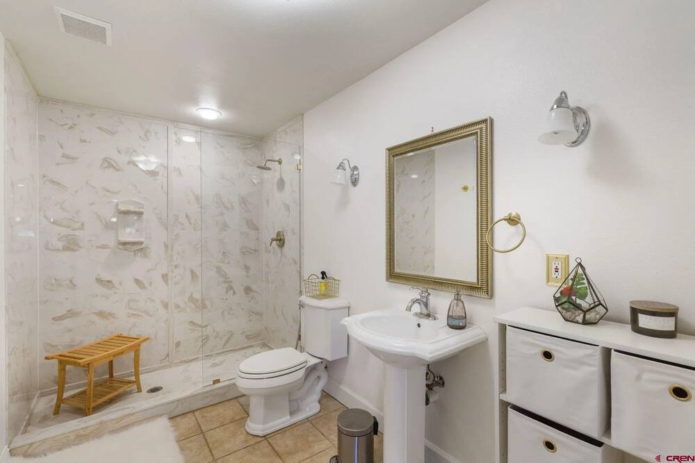 Photo of Bathroom in Edgemont Ranch