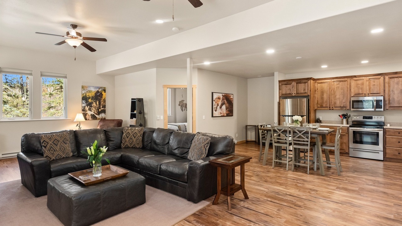 Photo of Livingroom in Carbondale