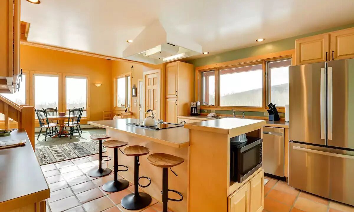 Photo of Kitchen in Warm Springs