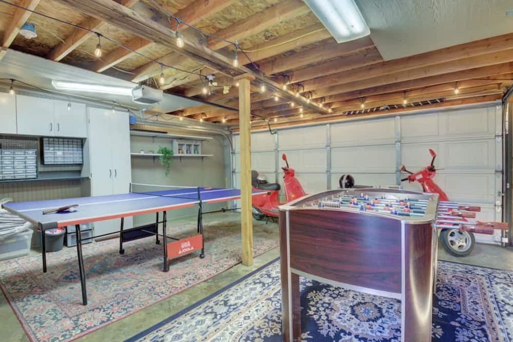 Photo of Bedroom in Curtis Park
