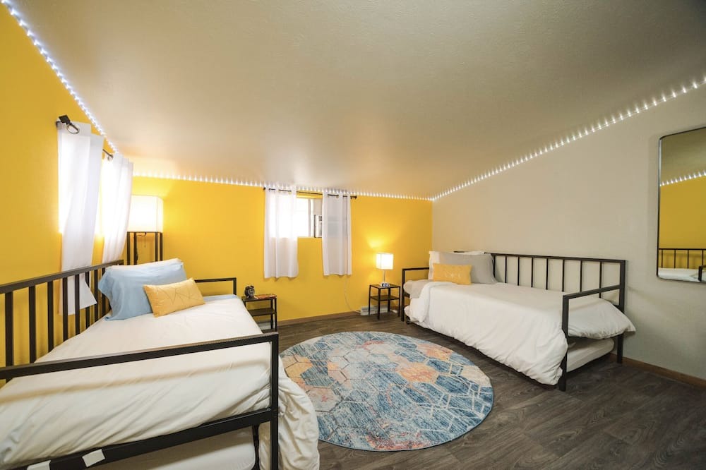 Photo of Bedroom in Sunnyside