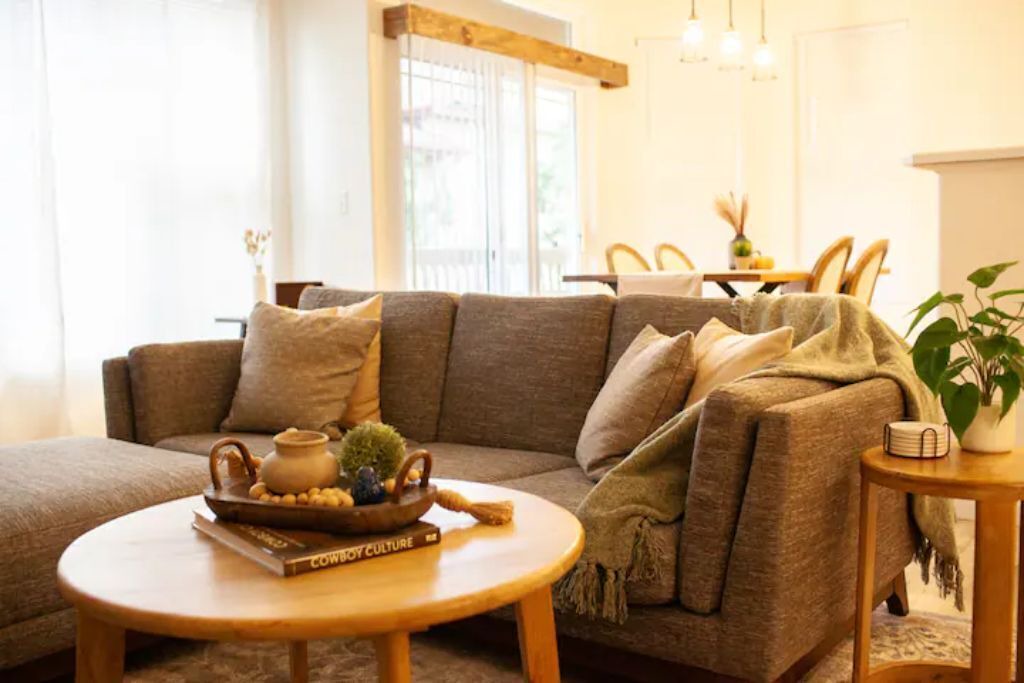 Photo of Livingroom in Charter