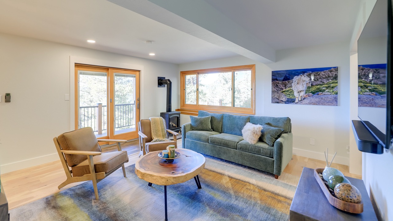 Photo of Livingroom in Conifer Mountain and Meadows