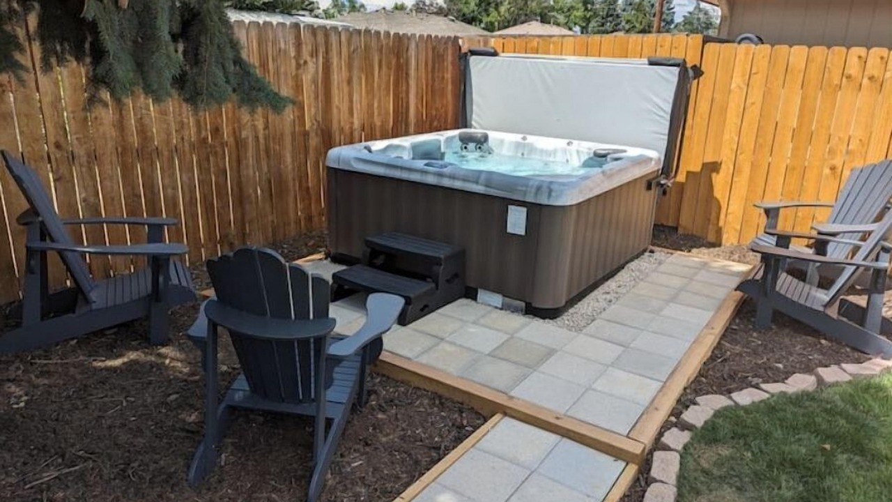 Photo of Outdoor in Englewood