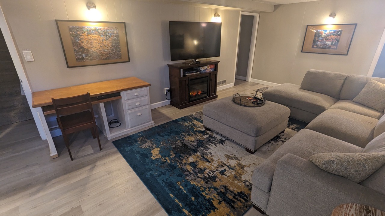 Photo of Livingroom in Englewood