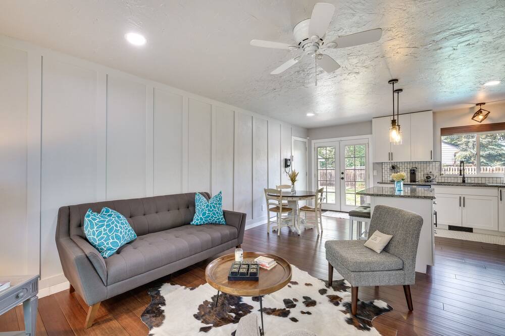 Photo of Bedroom in Troutman Park