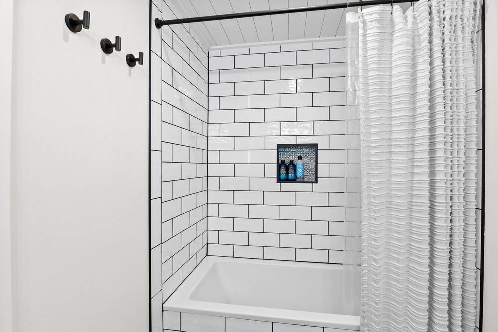 Photo of Bathroom in Kings Valley