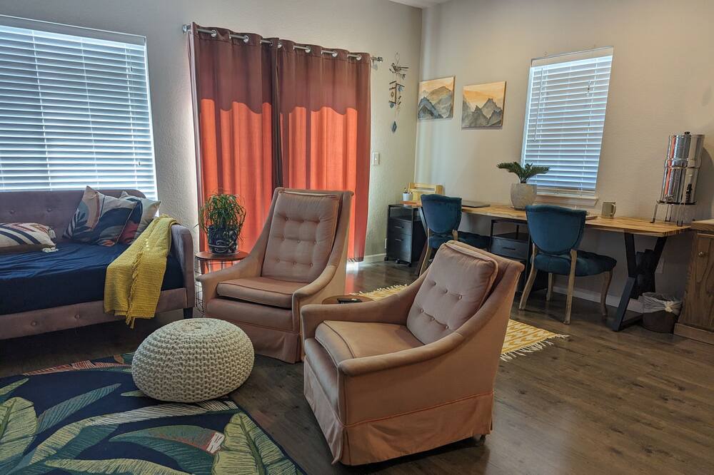 Photo of Bedroom in Commerce City