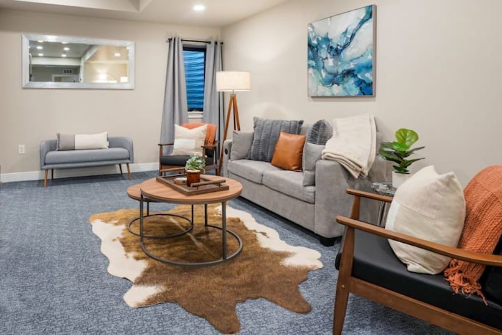 Photo of Livingroom in Sloan Lake
