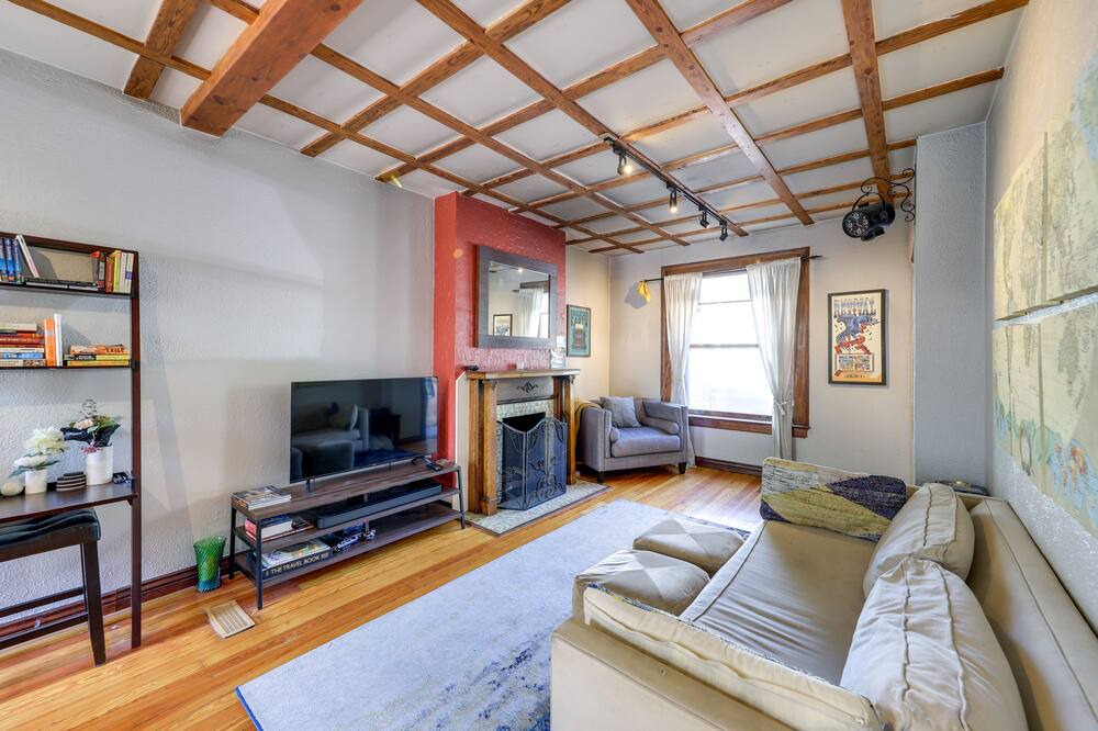 Photo of Livingroom in City Park West