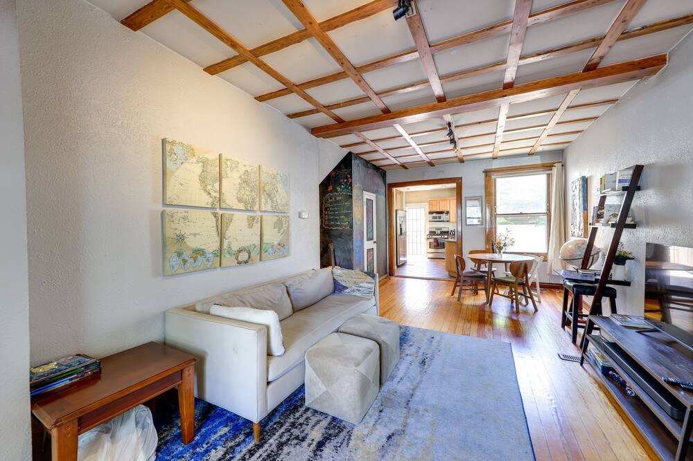 Photo of Livingroom in City Park West