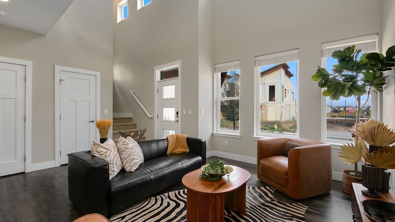Photo of Livingroom in Old Town North