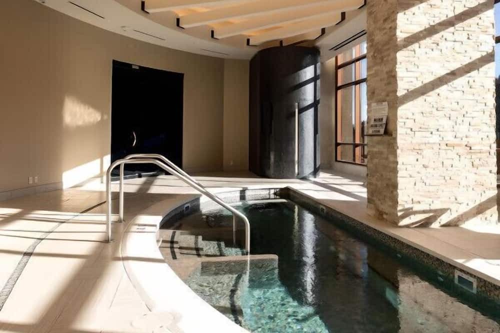 Photo of Bedroom in Black Hawk