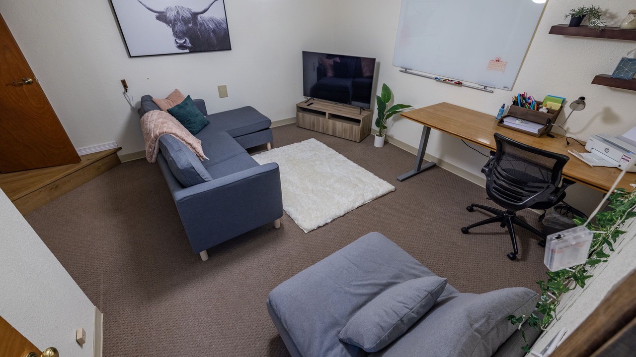 Photo of Livingroom in Evergreen