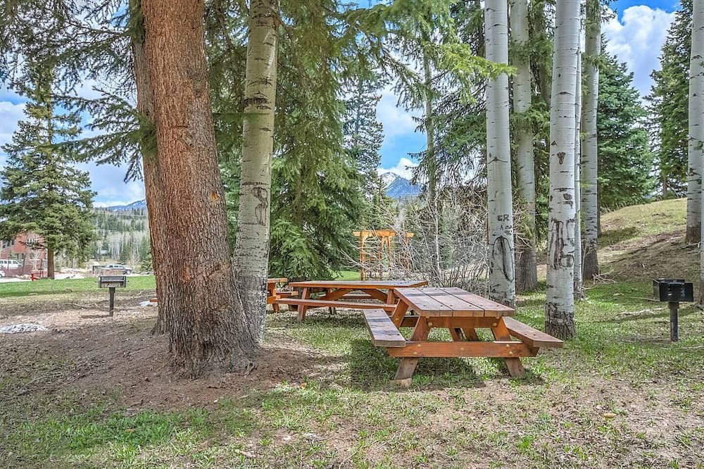 Photo of Outdoor in Columbine Lake