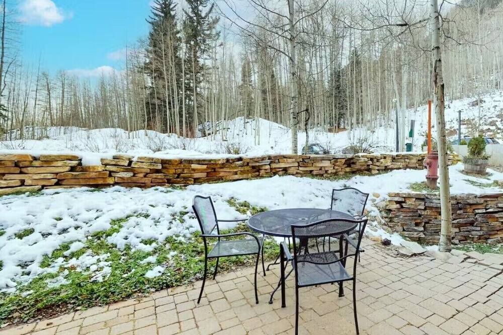 Photo of Outdoor in Columbine Lake