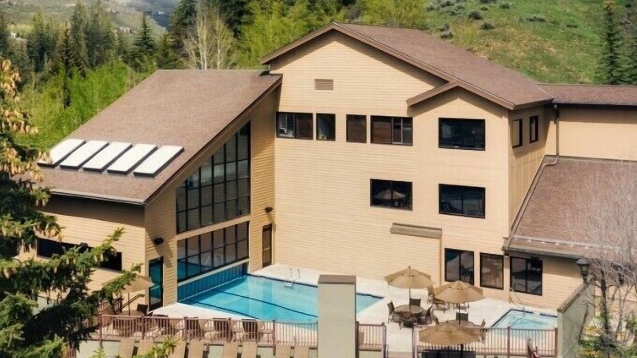Photo of Outdoor in Highland Meadows