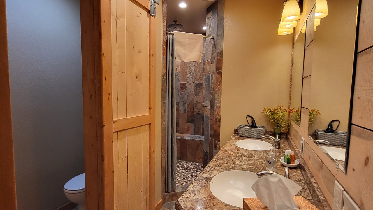 Photo of Bathroom in Buena Vista