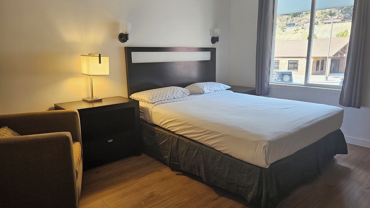Photo of Bedroom in Idaho Springs