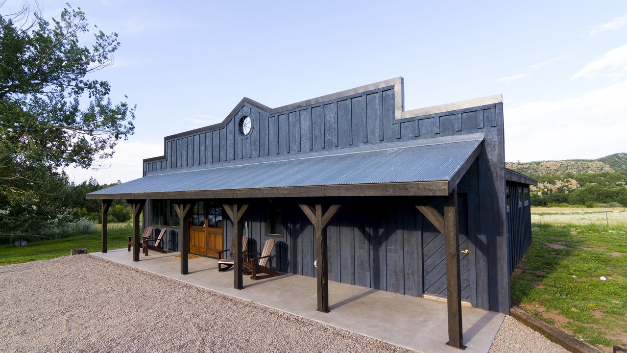 Photo of Outdoor in Hillside