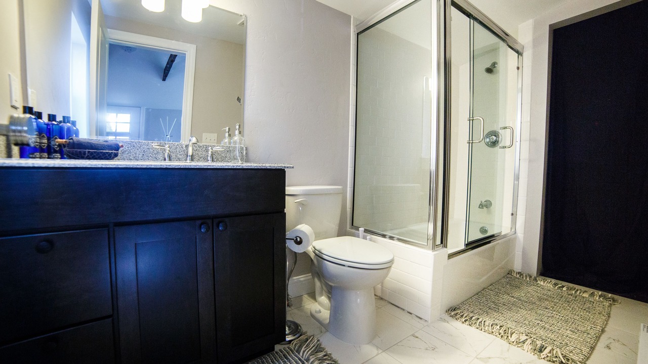 Photo of Bathroom in Hillside
