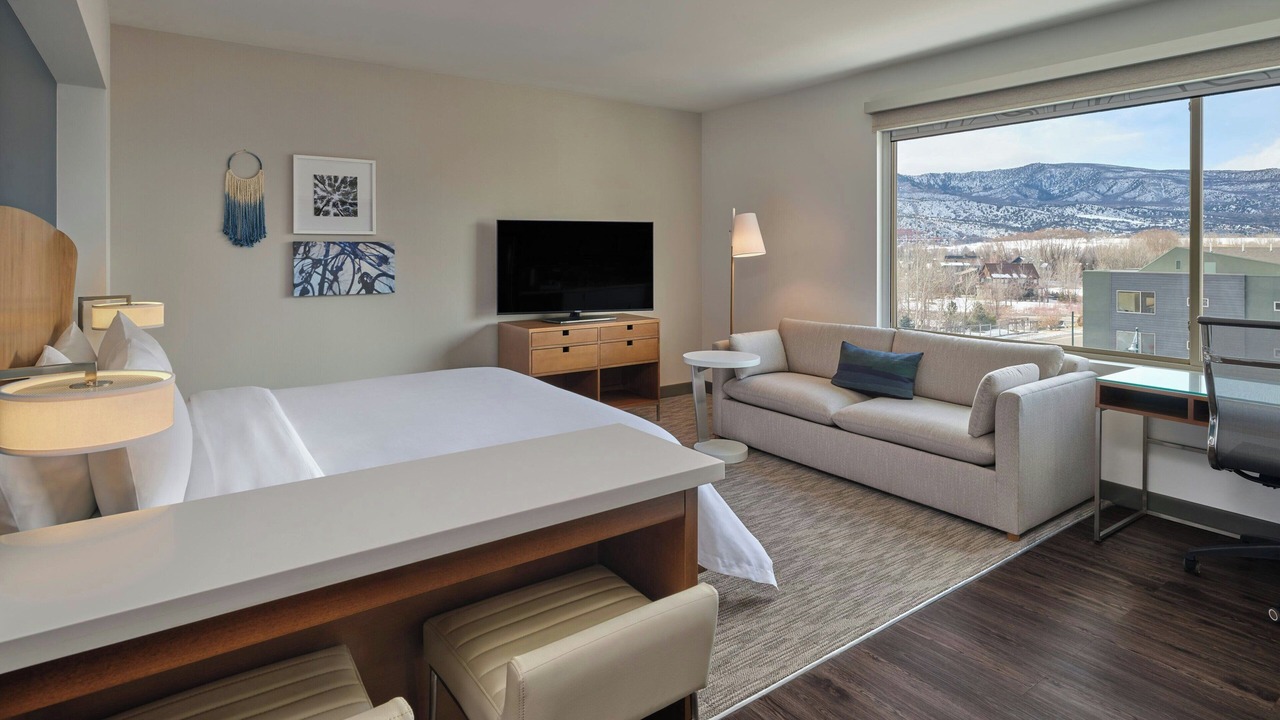 Photo of Bedroom in Basalt