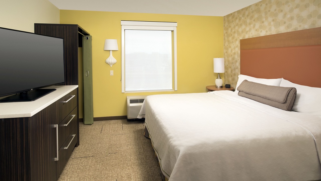 Photo of Bedroom in Dupont