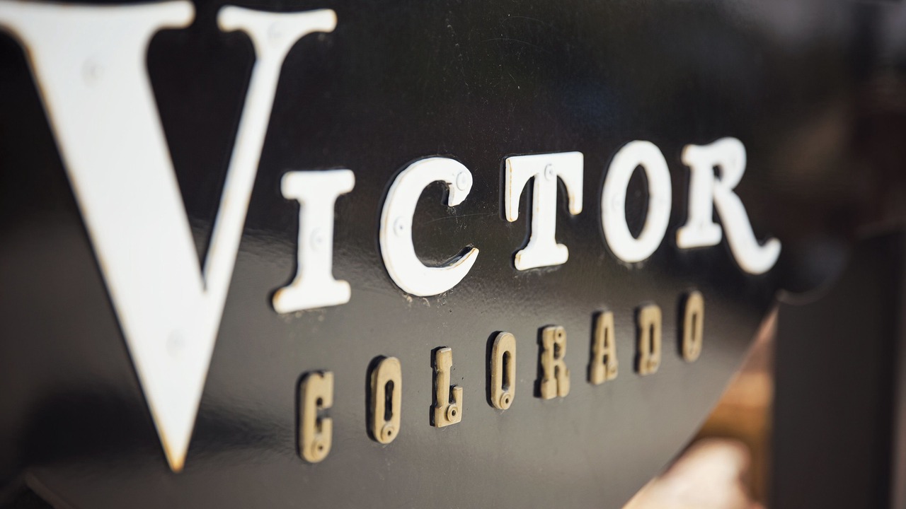 Photo of Others in Victor