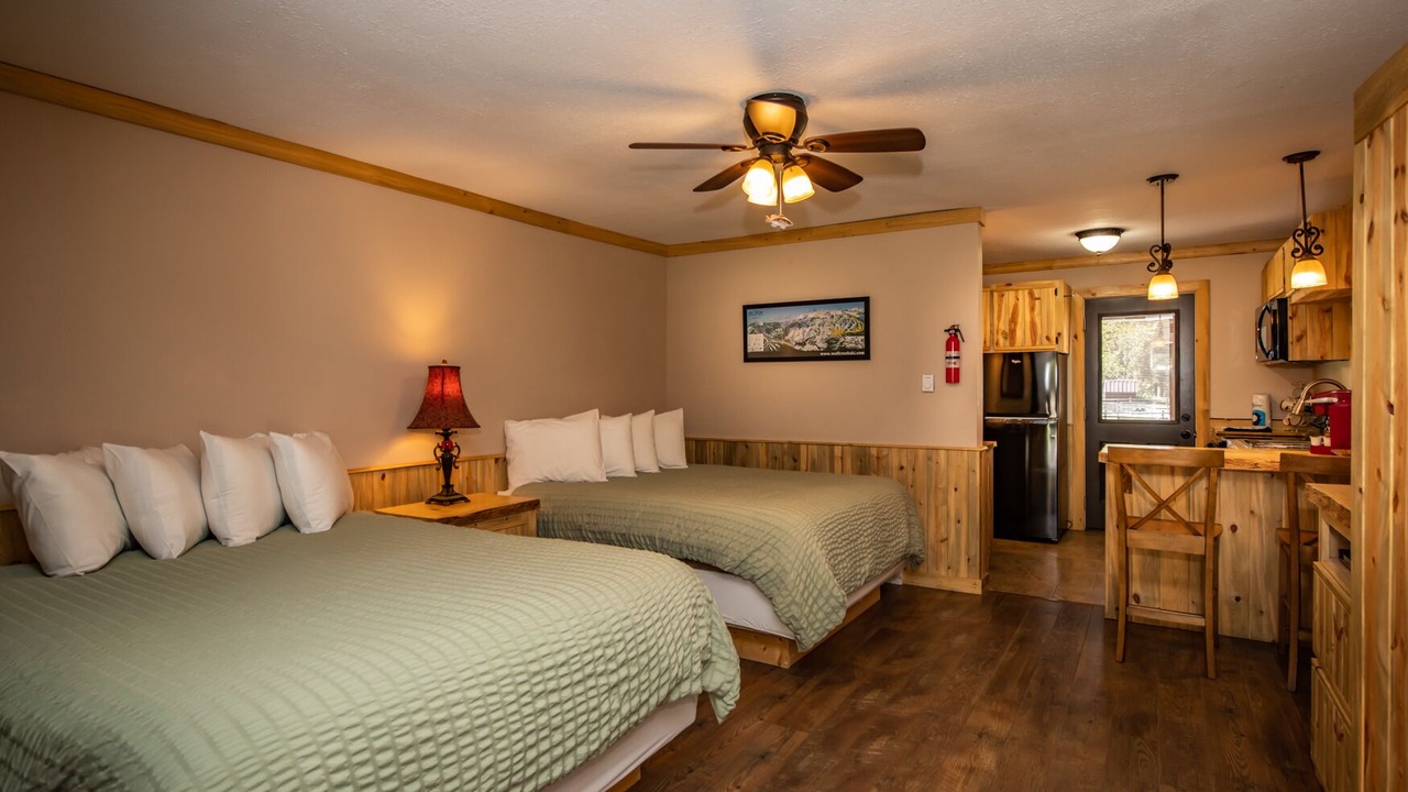 Photo of Bedroom in South Fork