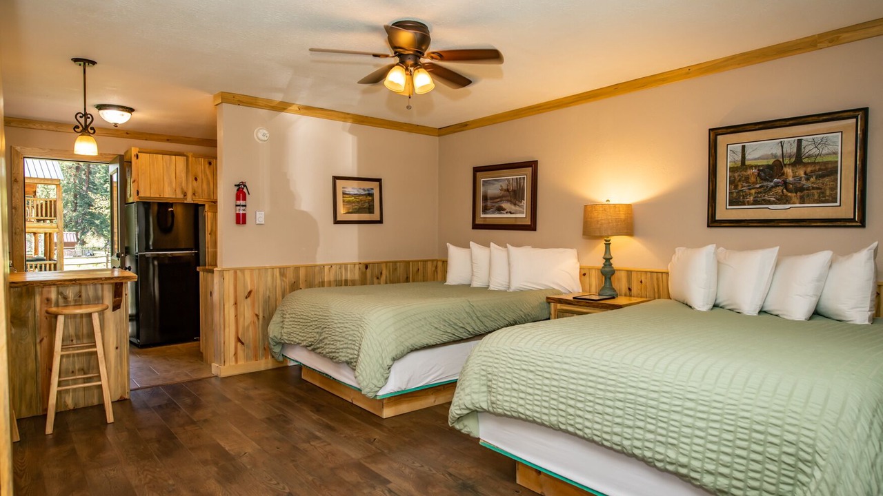 Photo of Bedroom in South Fork
