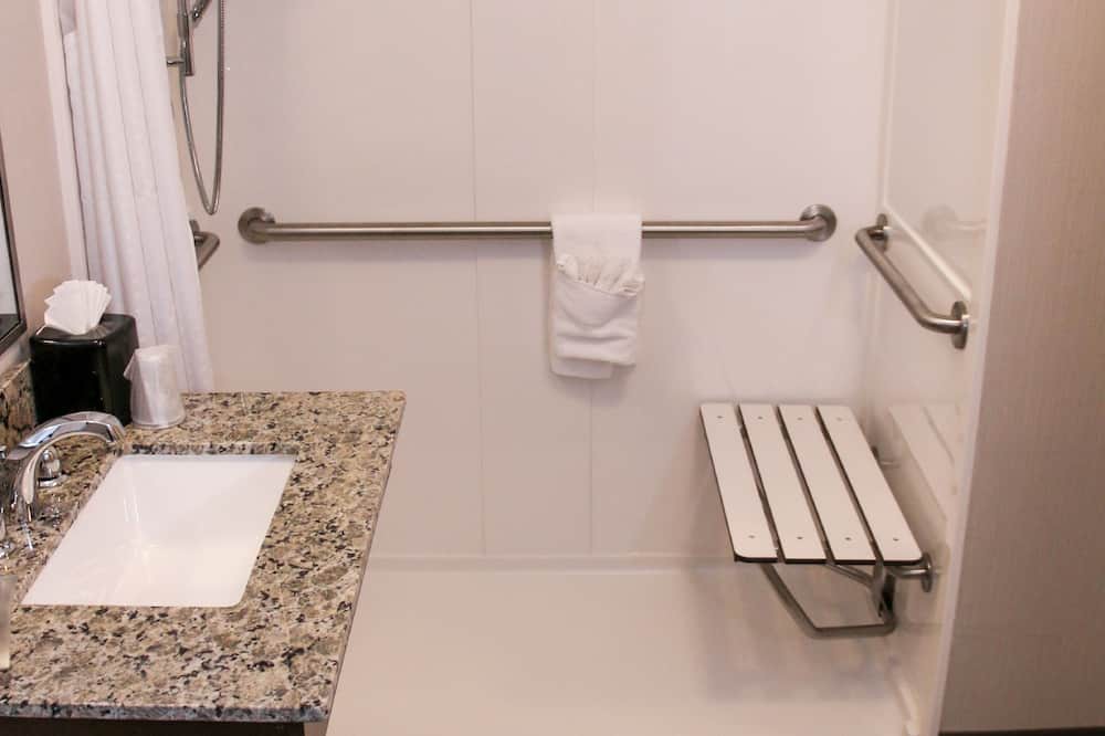 Photo of Bathroom in Centennial